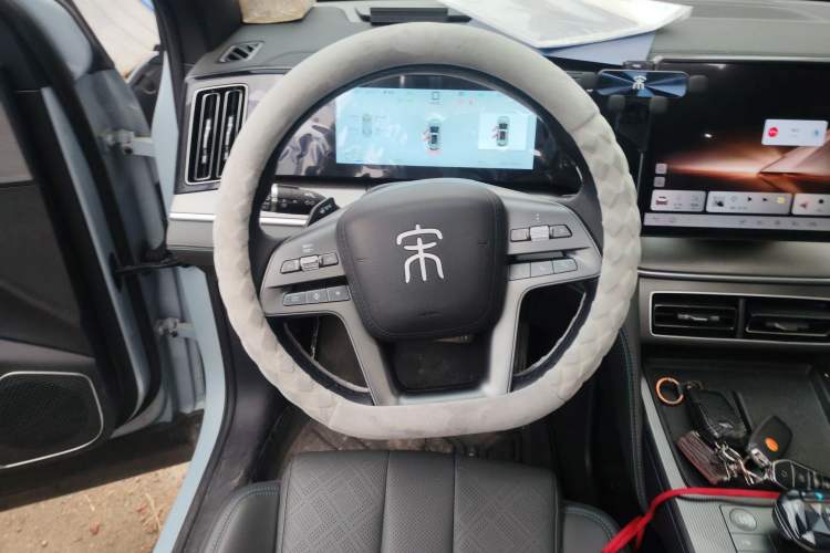 Used BYD Song L DM-i 2025 Intelligent Driving Version 112 km Leading Trim