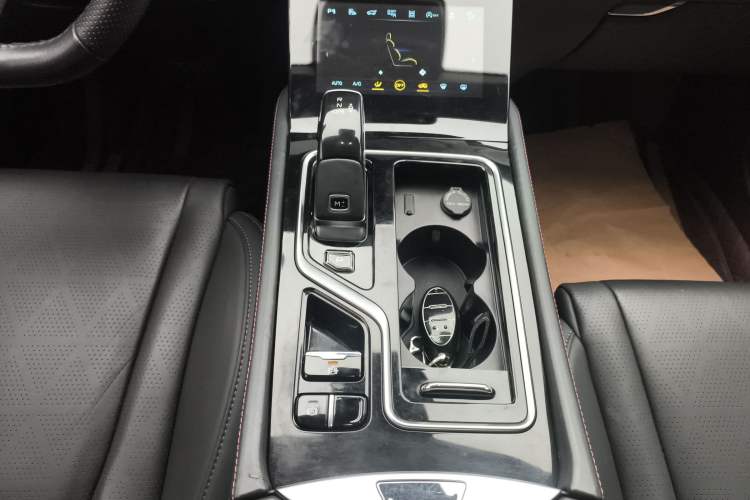 Used Bestune T99 2023 2.0T Automatic Prestige Edition
