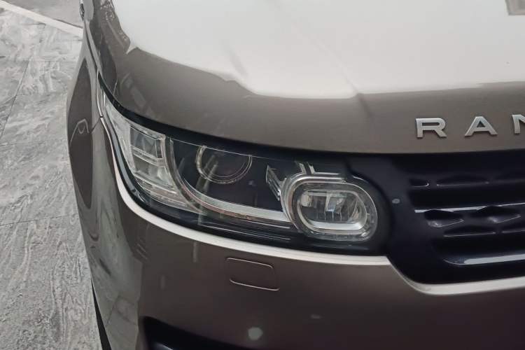 Used Land Rover Range Sport 2015 3.0 SC V6 HSE Right Front Headlight