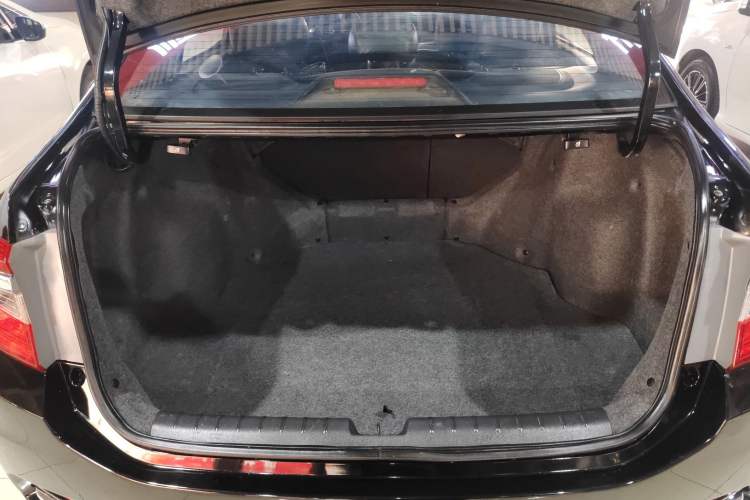 Used Honda Crider 2016 1.8L CVT Comfort Version
