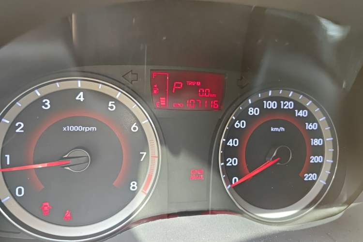 Used Hyundai Verna (older generation) 2014 1.4L Automatic Leading-Edge GLX
