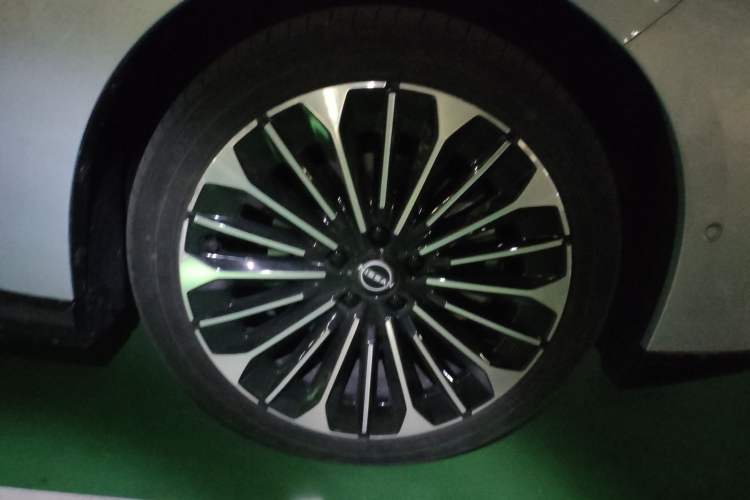 Used Nissan N7 2025 510 Max