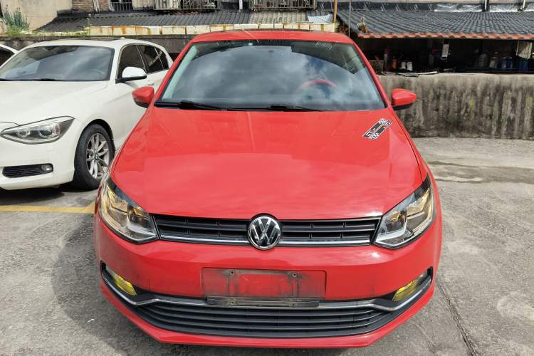 Used Volkswagen Polo 2016 1.6L Automatic Comfort Model Front