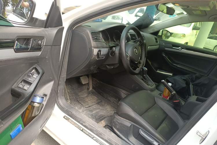 Used Volkswagen Sagitar 2018 1.6L Automatic Comfort Model
