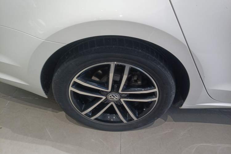 Used Volkswagen Lamando 2019 280TSI DSG Comfort Edition China VI standard
