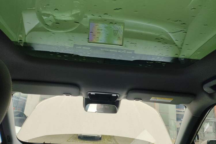 Used Dongfeng NAMMI 06 2025 401 Pro
