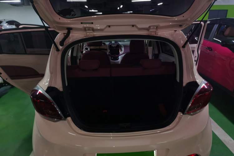 Used CHANGAN Benni E-Star 2021 National Edition Colorful Version Lithium Iron Phosphate (31.86 kWh)