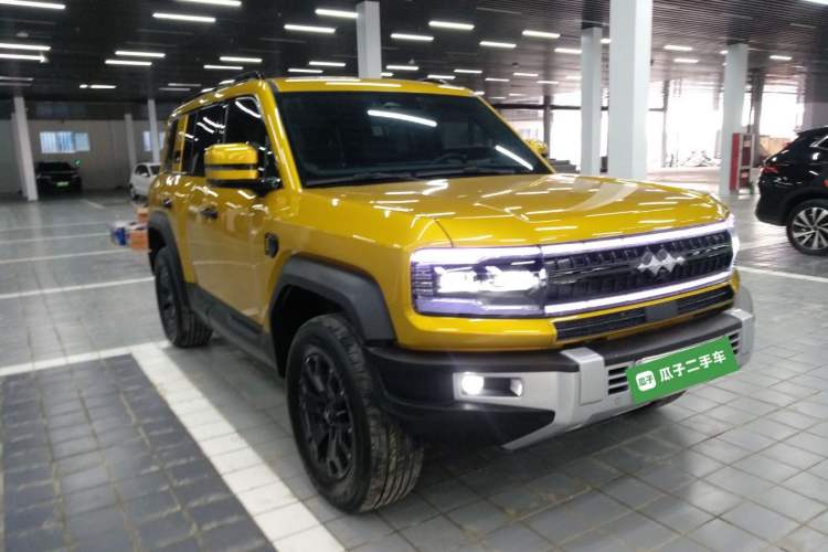 Used Formula Leopard 5 2023 Cloud Ride Flagship Edition Exterior 1