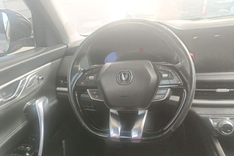 Used Changan CS95 2019 2.0T Two-Wheel-Drive Luxury Version