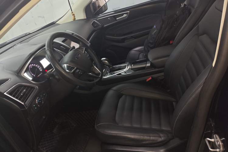 Used Ford Edge 2018 EcoBoost 245 Two-Wheel-Drive Titanium 7-Seater China VI Standard Left Front Seat