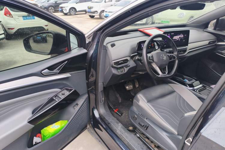 Used Volkswagen ID.4 CROZZ 2021 Long-Range Lite PRO Two-Wheel Drive Version Driver Seat