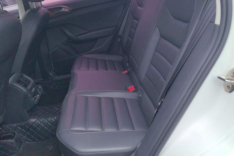 Used Volkswagen Tharu 2020 280TSI Two-Wheel Drive Comfort Edition China VI Standard
