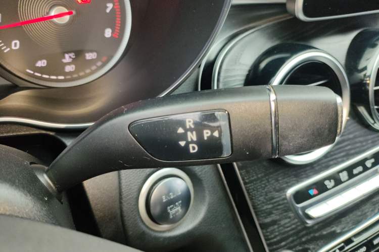 Used Mercedes-Benz C-Class 2018 C 180 L Fashion Edition Sport Version
