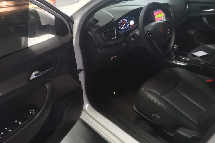 Used Roewe 360 2015 1.5L Automatic Luxury Edition