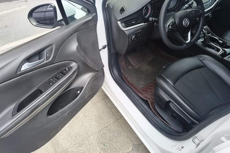 Used Buick Verano 2017 Sedan 20T Dual-Clutch Leading Model