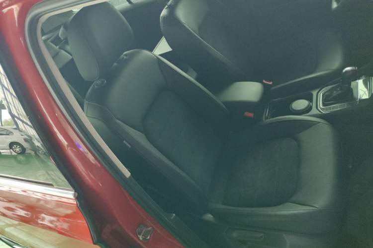 Used Volkswagen Golf Sportsvan 2018 280TSI Automatic Flagship Model
