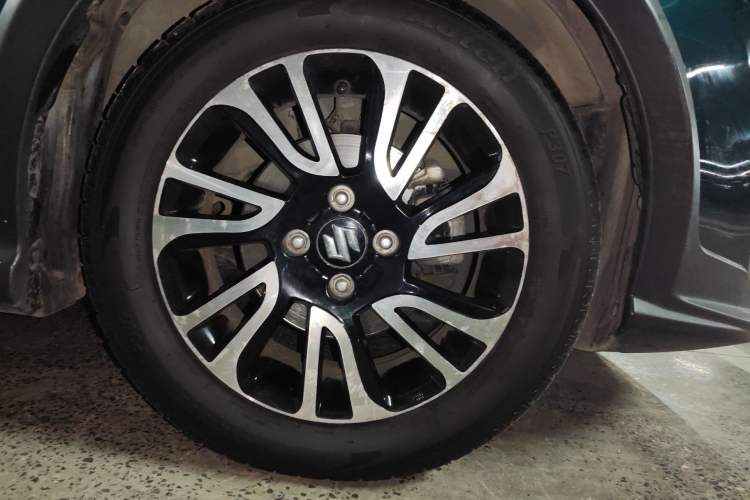 Used Suzuki Swift 2016 1.5L Automatic Fashionable Coolplay Edition