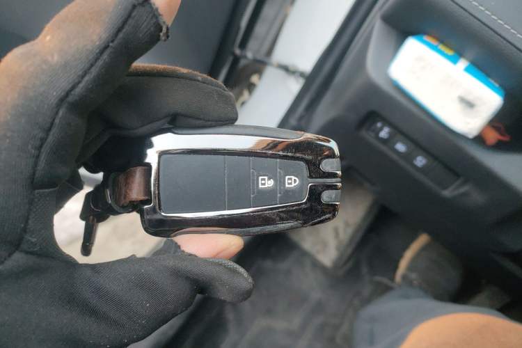 Used Toyota RAV4 2021 2.0L CVT 4x4 Style PLUS Edition