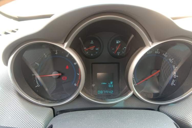 Used Chevrolet Cruze 2013 1.6L SL MT
