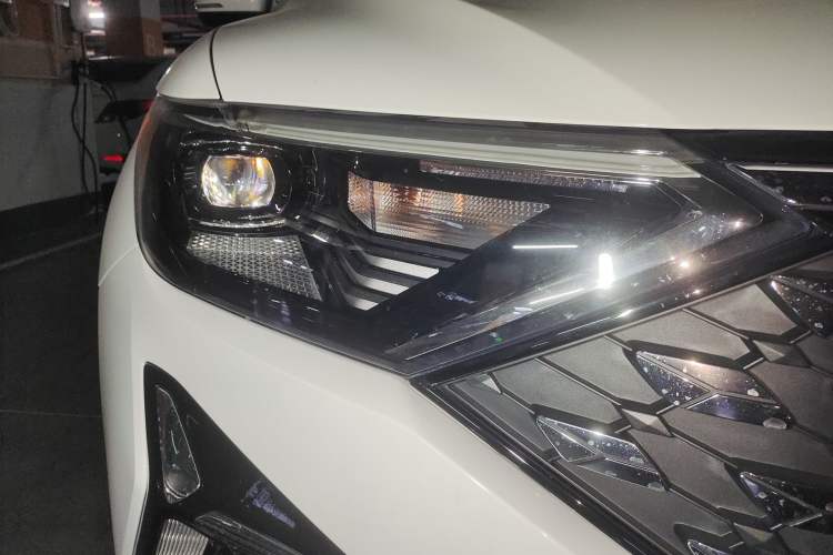 Used Jetta VS5 2024 280TSI Automatic Enjoyment Edition Right Front Headlight