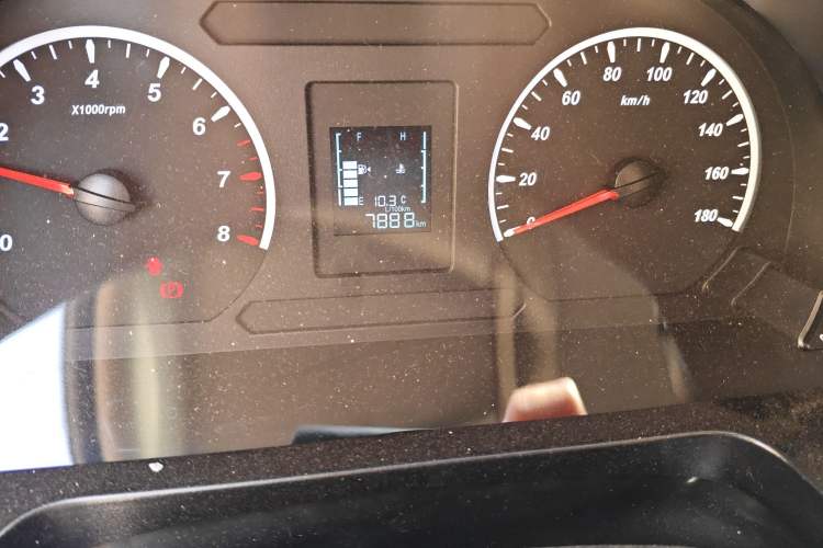 Used FORTHING Lingzhi 2025 M5 1.6L Long Wheelbase Base Model, 5 Seats