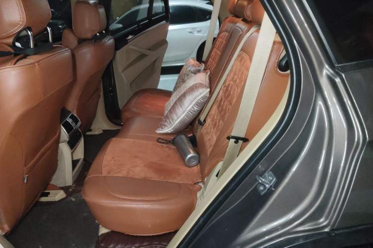 Used BMW X5 2011 xDrive35i U.S. specification