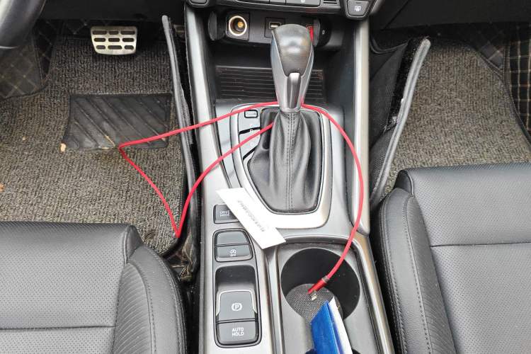 Used Hyundai Lafesta 2019 280TGDi Smart Speed Version China VI Standard Gear Lever