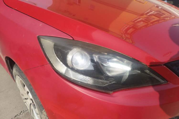 Used Chery Fengyun 2 2013 Hatchback 1.5L Manual Ruiyi Edition