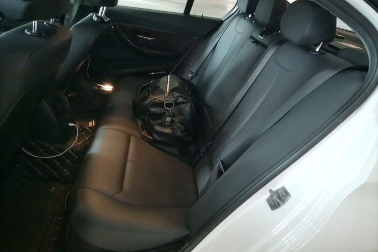 Used BMW 3 Series 2017 318i Fashion Model