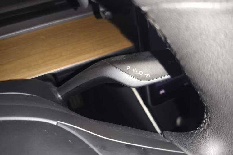 Used Tesla Model 3 2020 Standard Range Rear-Wheel Drive Upgraded Version Gear Lever