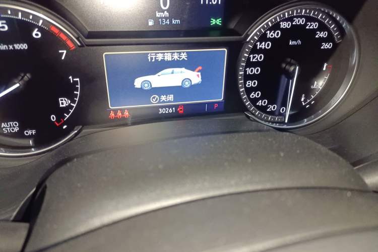 Used Cadillac CT4 2021 28T Fashion Edition Odometer Close Up