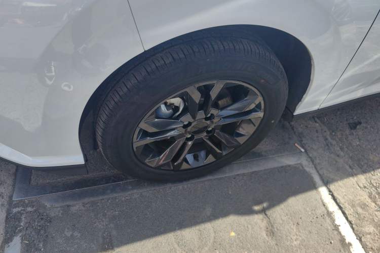 Used Dongfeng Aeolus Yixuan 2024 1.5L Automatic JingSu Edition