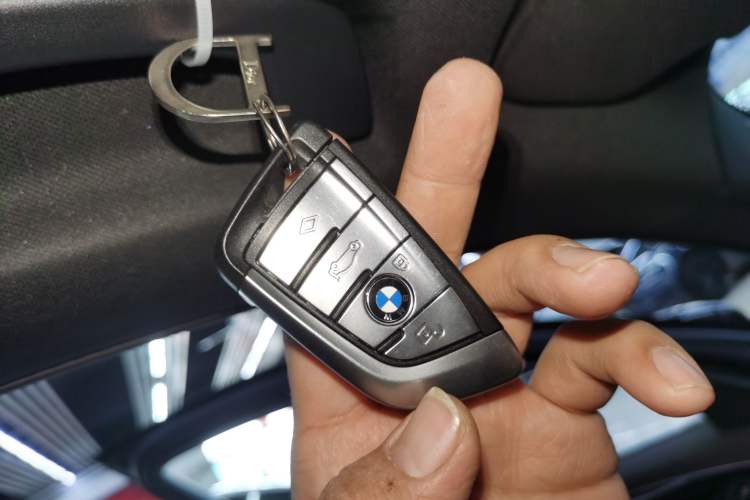 Used BMW 5 Series 2022 Second Facelift 525Li M Sport Package
