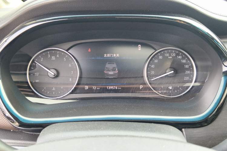 Used Buick GL8 2020 Land Business Class 652T Luxury Model
