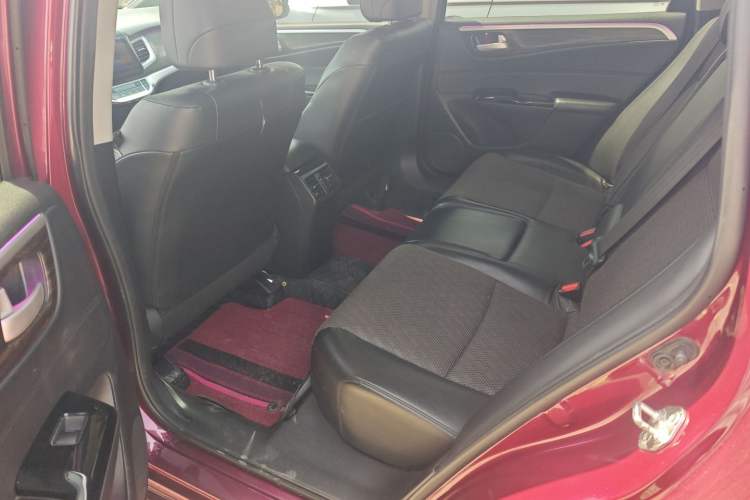 Used Honda Jade 2017 210TURBO CVT Fashion Edition 5-seater Left Rear Seat