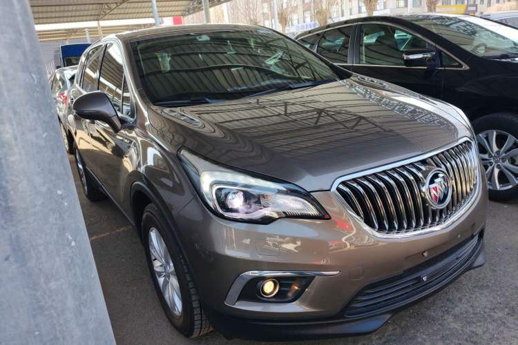 Used Buick Envision 2017 28T Four-Wheel Drive Elite Model Front Right 45 Deg