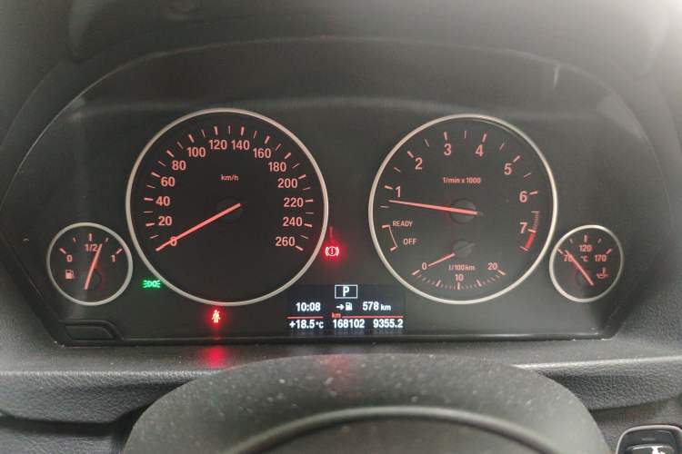 Used BMW 3 Series 2013 320i Sport Edition Instrument Cluster