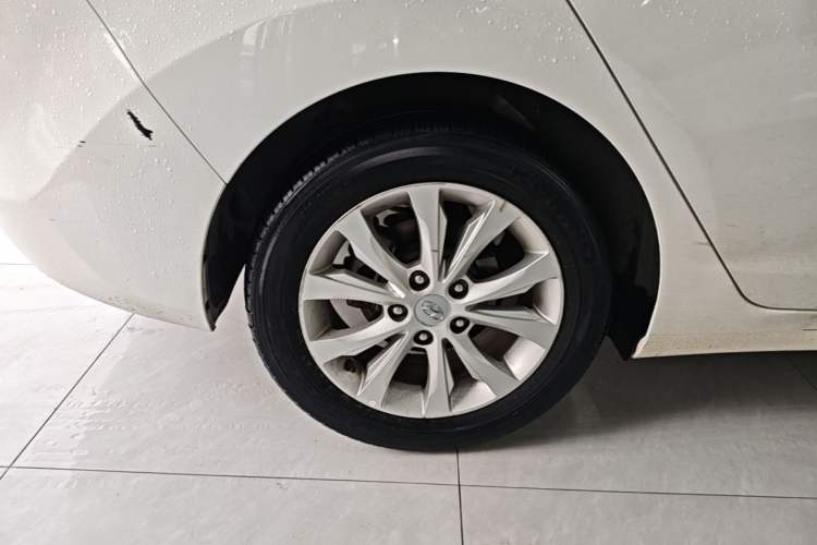 Used Hyundai Elantra (5th Generation / Langdong) 2016 1.6L Automatic Prestige Model