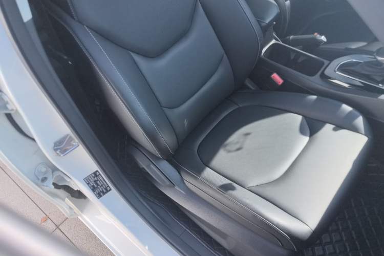 Used Ford Escort 2021 1.5L Automatic Diamond Edition Right Front Seat