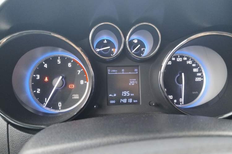 Used CHANGAN CS35 2016 1.6L Manual Luxury Model China V Standard Instrument Cluster