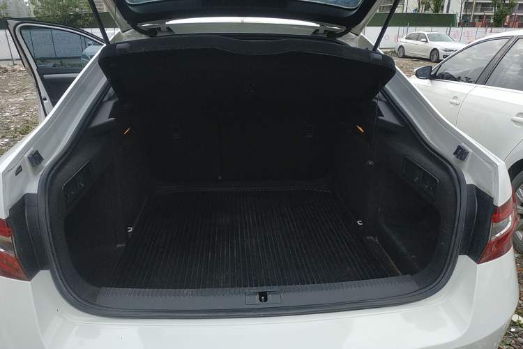 Used Skoda Superb 2018 TSI280 DSG Comfort Edition China V Standard