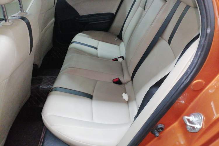 Used Honda Civic 2016 220TURBO CVT Prestige Edition Interior 4