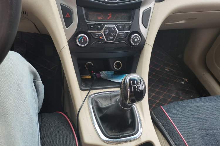 Used Chery Arrizo 7 2013 1.6L Manual ZhiShang Edition