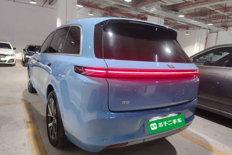 Used Li Auto L8 2023 Pro Model Rear Left 45 Deg