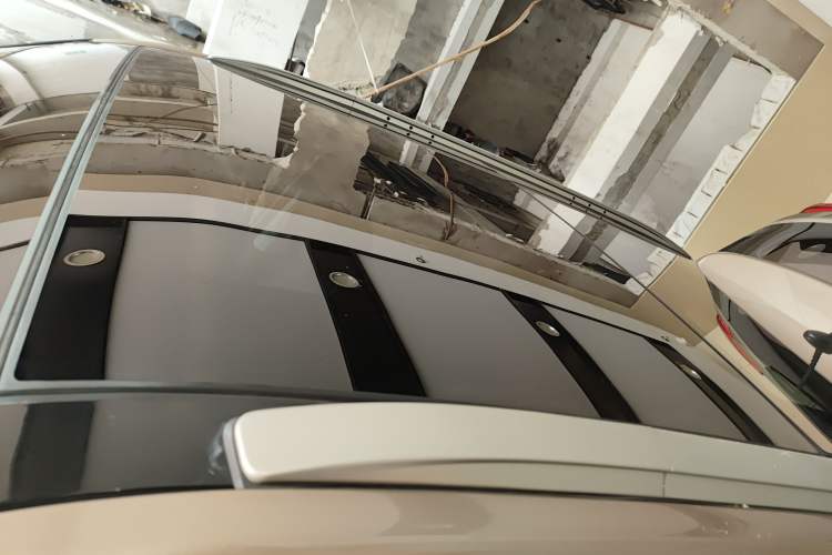 Used Hyundai ix25 2015 1.6L Automatic Two-Wheel Drive Smart GLS Trim Roof