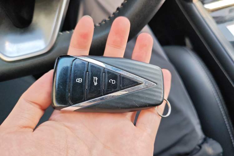 Used Venucia Star 2020 260T Automatic 48V Mild Hybrid Turbocharged Starry Edition