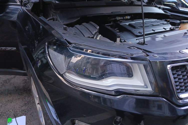 Used Jeep Compass 2017 200T Automatic Family Edition Right Front Headlight