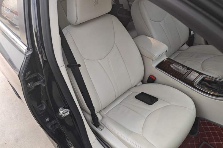 Used Roewe e950 2017 50T Hybrid Connected Executive Edition