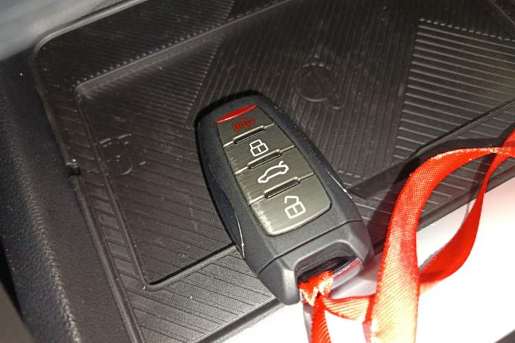 Used Haval H6 2024 1.5T Two-Wheel-Drive Classic Edition Interior 1