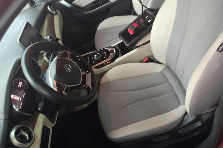 Used BAIC Beijing EU5 2018 R500 Smart Wind Edition
